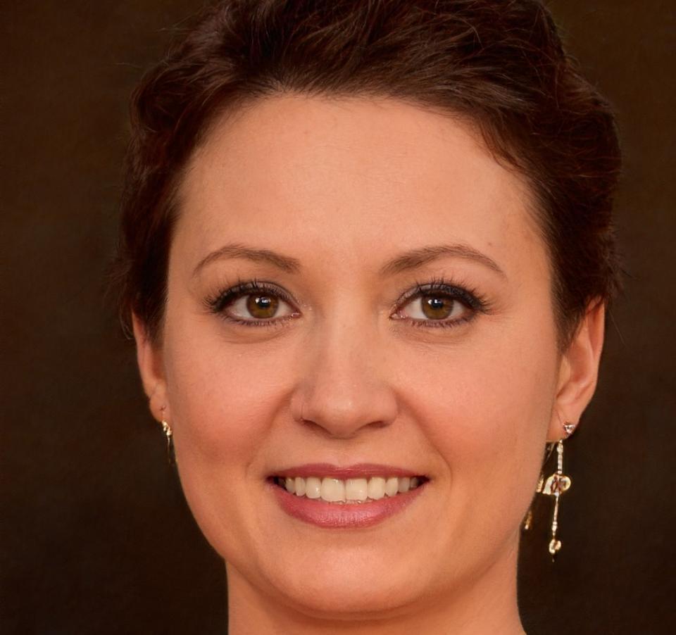 Dr. Sarah Klein, Risikomanagerin